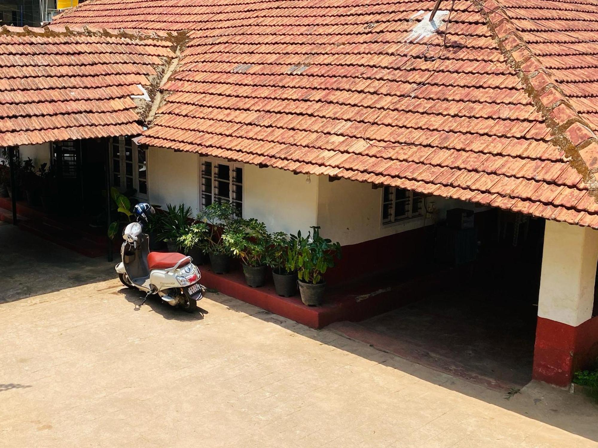 Coorg Daffodil Guesthouse Madikeri Eksteriør billede